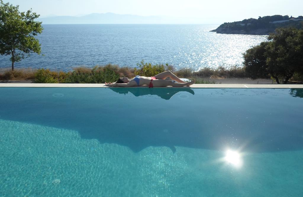 Villa Terra Del Nonno With Sea Views & Pool Гайос Номер фото