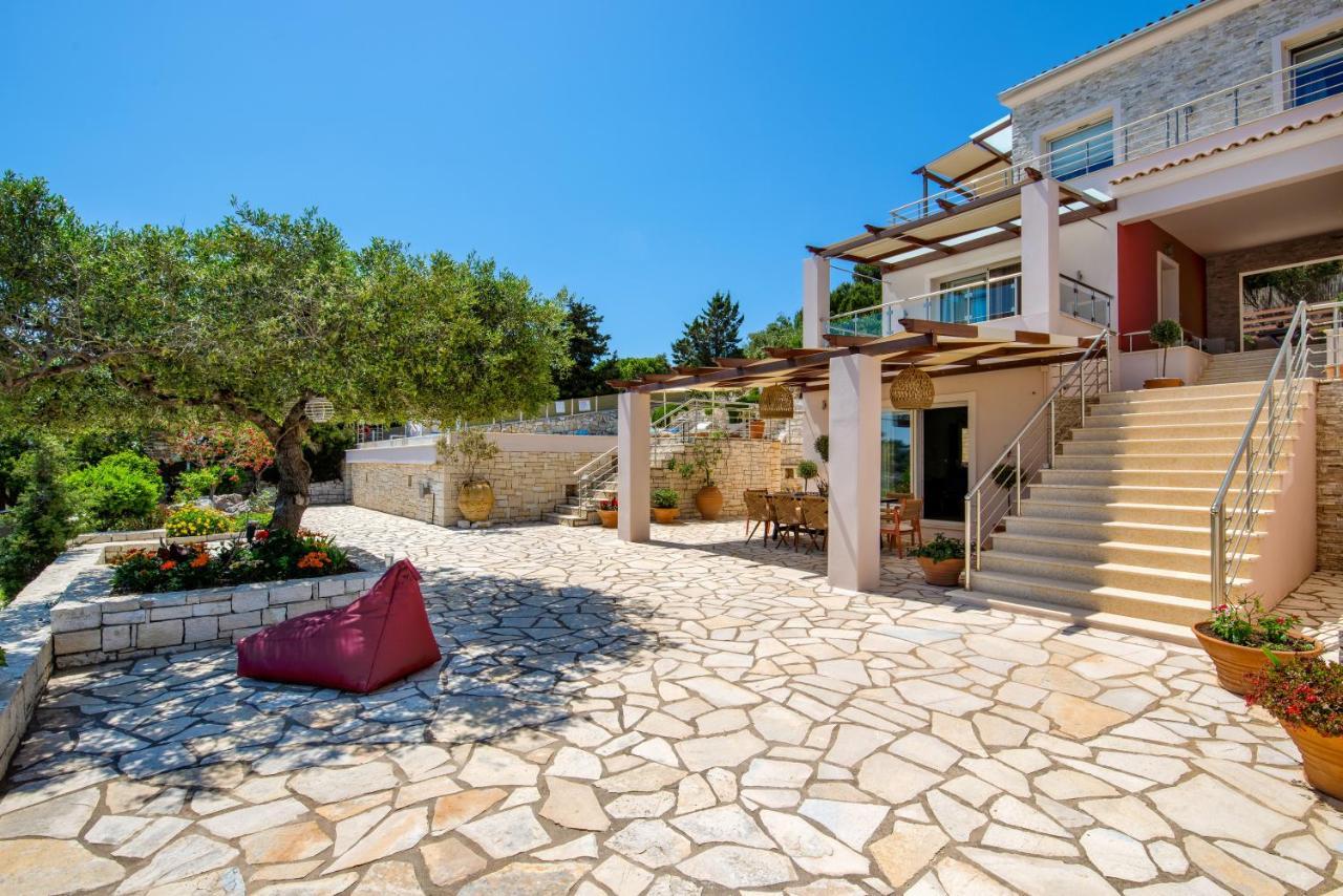 Villa Terra Del Nonno With Sea Views & Pool Гайос Экстерьер фото