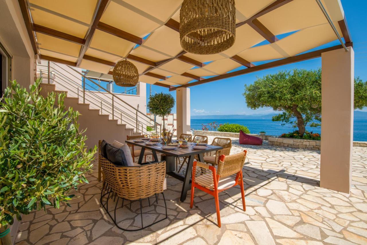 Villa Terra Del Nonno With Sea Views & Pool Гайос Экстерьер фото