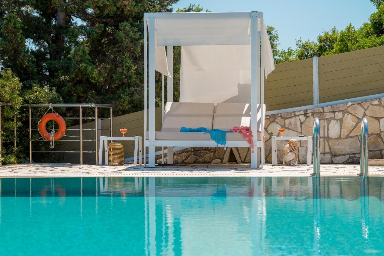 Villa Terra Del Nonno With Sea Views & Pool Гайос Экстерьер фото